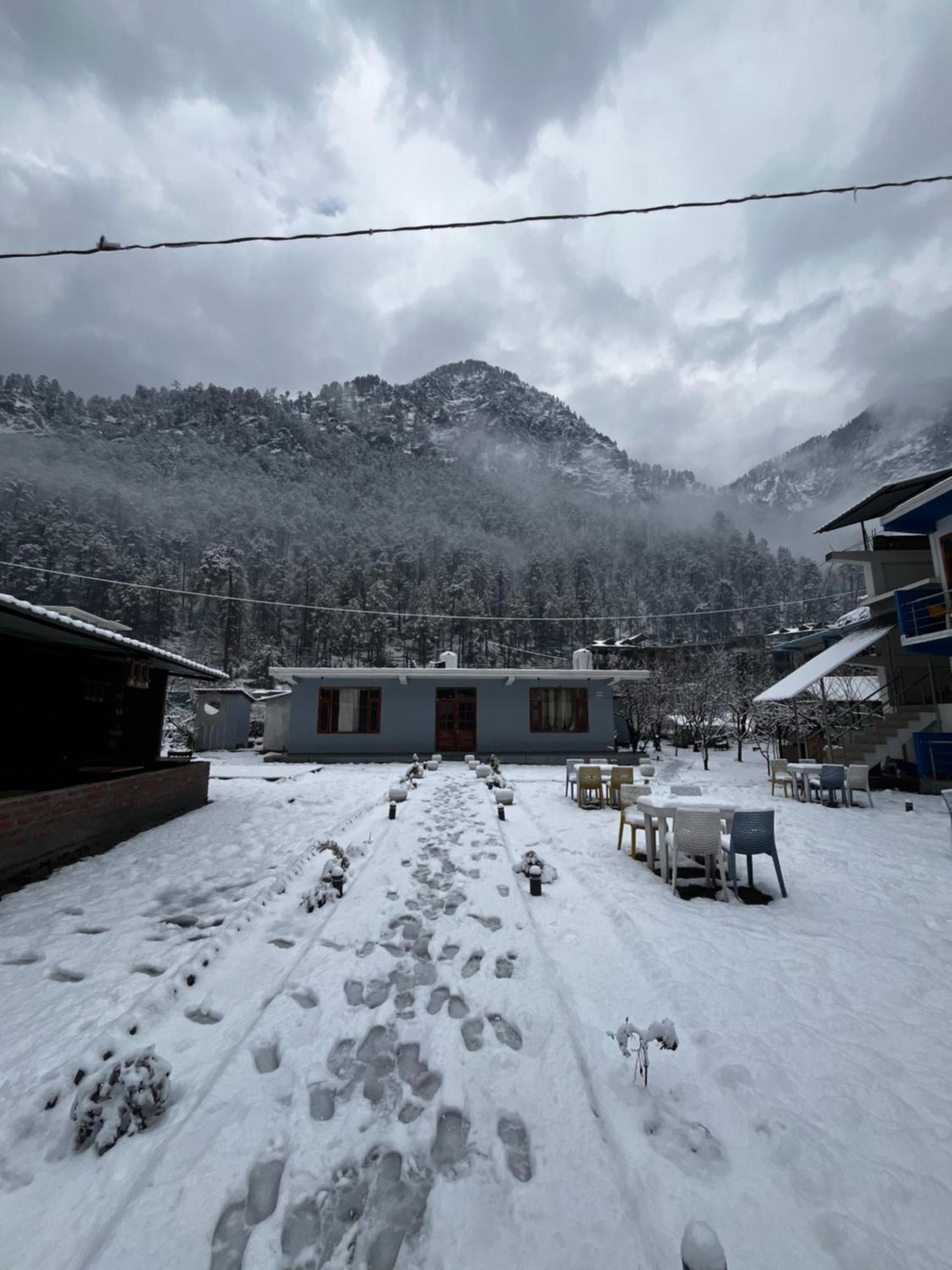 Hotel Adinova Kasol Exterior photo
